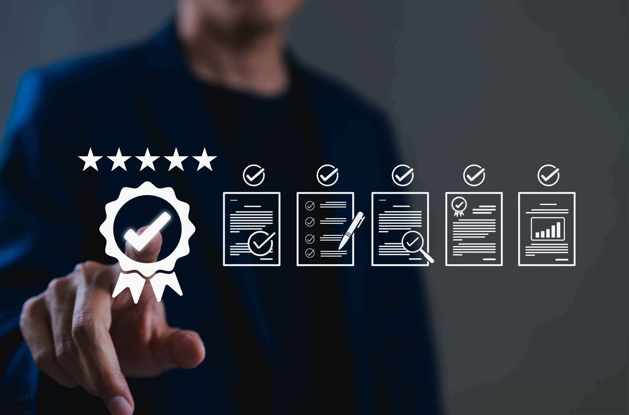 Medical Affairs professional evaluating MSL training program credibility using curriculum quality, industry alignment, outcomes, and real-world learning criteria